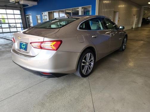 2024 Chevrolet Malibu FWD 2LT