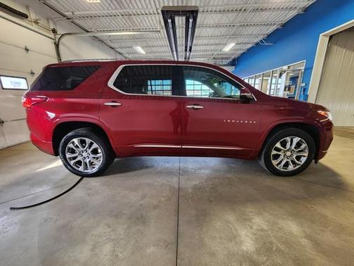 2021 Chevrolet Traverse Premier