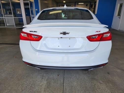 2022 Chevrolet Malibu FWD RS