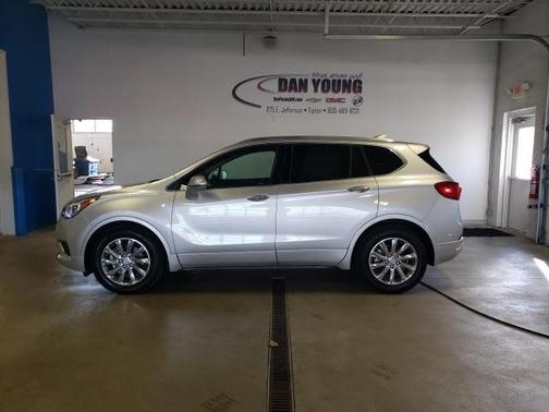 Photo 1 of 28 of 2019 Buick Envision Essence
