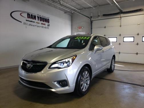 Photo 2 of 28 of 2019 Buick Envision Essence