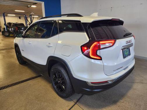 White Frost Tricoat 2024 GMC Terrain AWD AT4