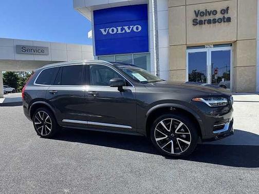 2023 Volvo XC90 Plus