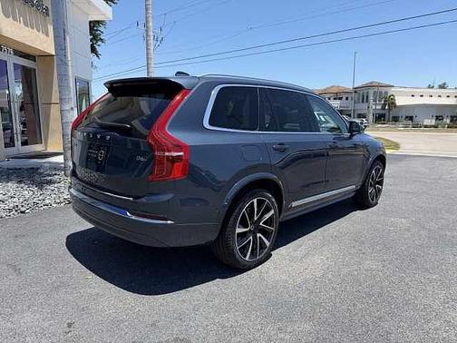 Denim Blue 2023 Volvo XC90 Plus