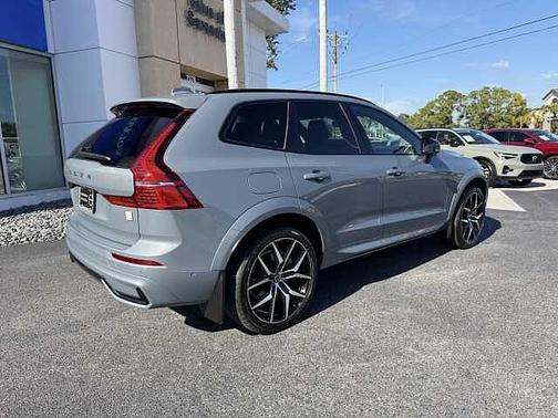 2022 Volvo XC60 Polestar