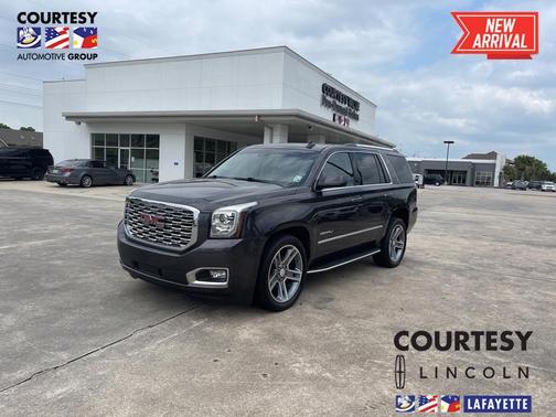 Photo 1 of 28 of 2018 GMC Yukon Denali