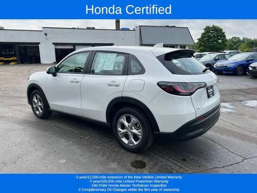 2025 Honda HR-V LX