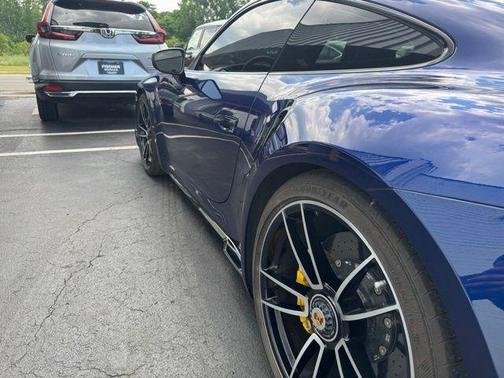 2022 Porsche 911 Turbo S