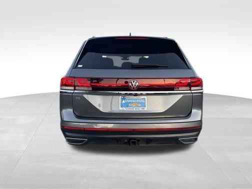 Gray 2025 Volkswagen Atlas 2.0T SE w/Technology