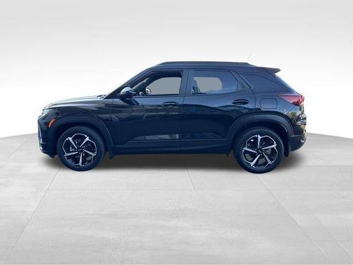 Mosaic Black Metallic 2022 Chevrolet Trailblazer RS