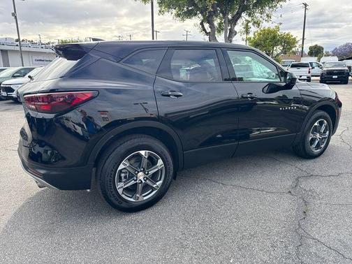Black 2025 Chevrolet Blazer 2LT
