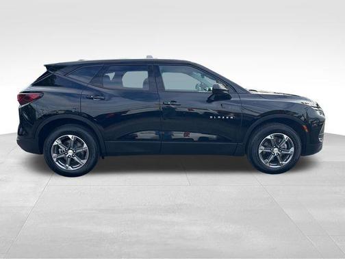 Black 2025 Chevrolet Blazer 2LT