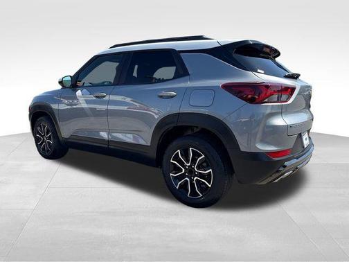 Sterling Gray Metallic 2023 Chevrolet Trailblazer ACTIV