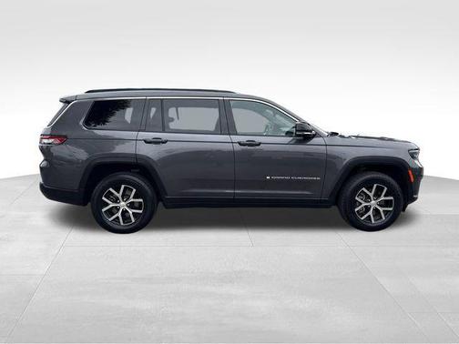 Baltic Gray Metallic Clearcoat 2024 Jeep Grand Cherokee L Limited
