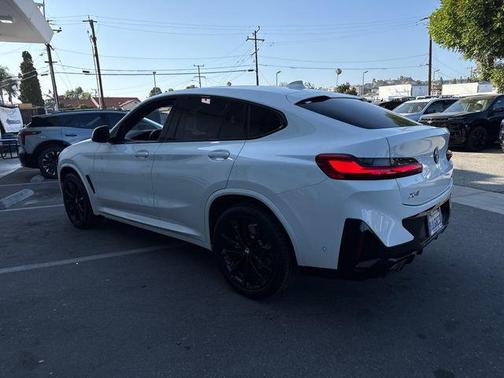 Alpine White 2024 BMW X4 xDrive30i