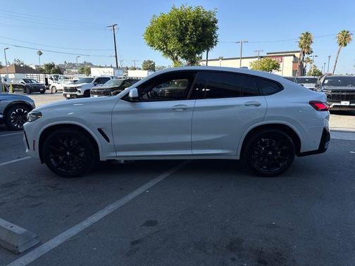 Alpine White 2024 BMW X4 xDrive30i