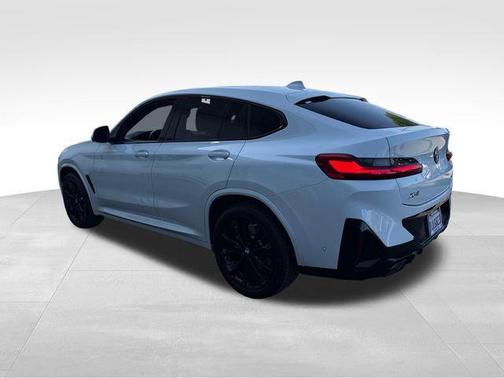 Alpine White 2024 BMW X4 xDrive30i