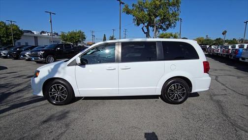 White Knuckle Clearcoat 2019 Dodge Grand Caravan GT