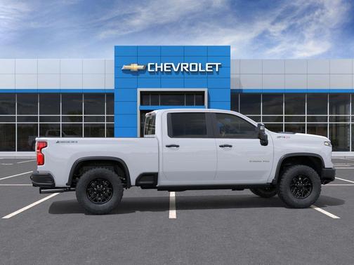 Summit White 2026 Chevrolet Silverado 2500 Crew Cab, Standard Bed, XR2, 4WD