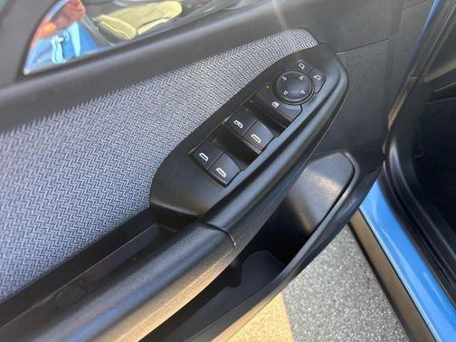 Fountain Blue 2024 Chevrolet Trailblazer LS