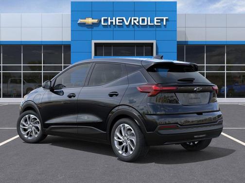 Mosaic Black Metallic 2027 Chevrolet Bolt LT FWD
