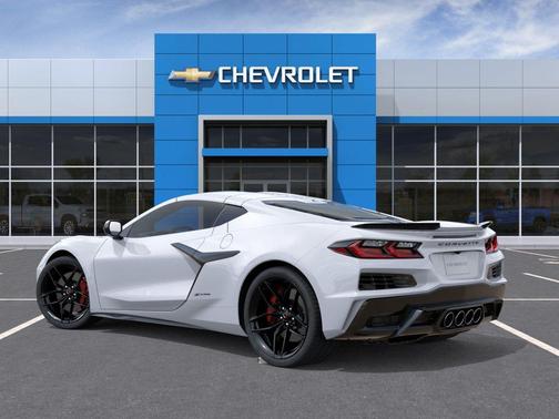 Arctic White 2026 Chevrolet Corvette Z06