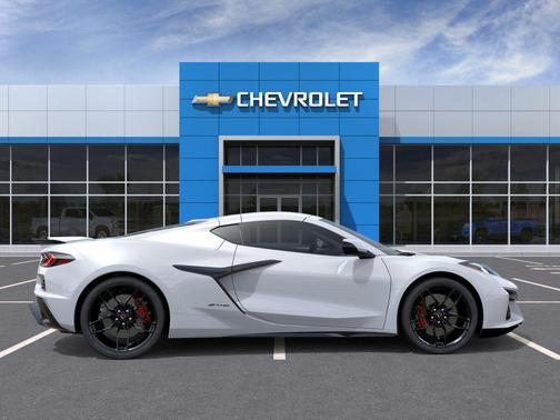 Arctic White 2026 Chevrolet Corvette Z06
