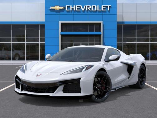 Arctic White 2026 Chevrolet Corvette Z06