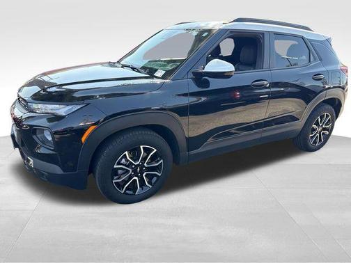 Mosaic Black Metallic 2023 Chevrolet Trailblazer ACTIV