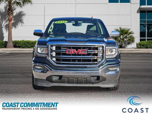 Dark Slate Metallic 2017 GMC Sierra 1500 SLT