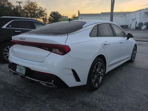 2023 Kia K5 EX