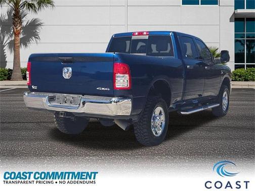 2024 RAM 2500 Tradesman Crew Cab 4x4 6'4' Box