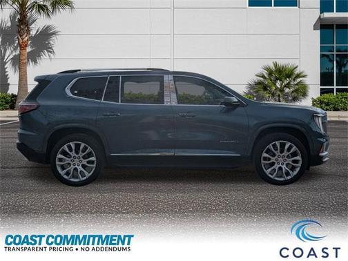 2025 GMC Acadia Denali