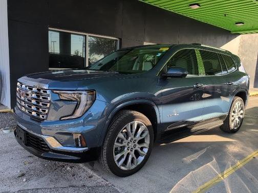 2025 GMC Acadia Denali