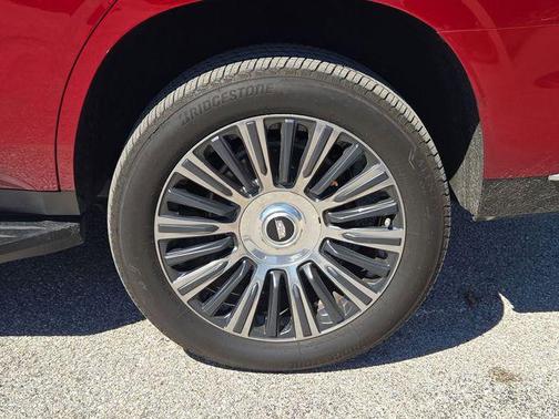 2022 Cadillac Escalade Premium Luxury