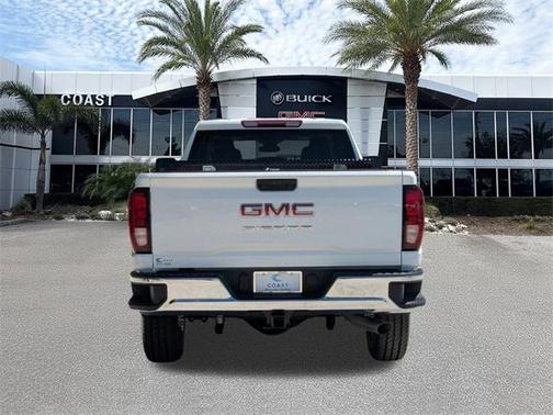 2025 GMC Sierra 2500 Base
