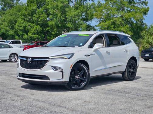 White Frost Tricoat 2023 Buick Enclave Essence FWD