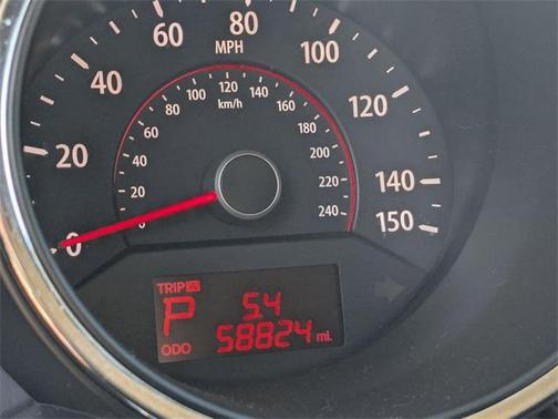 2011 Kia Sorento LX