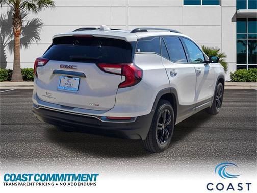 2022 GMC Terrain AWD AT4