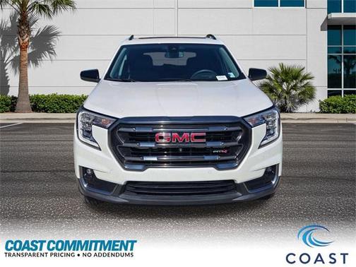 2022 GMC Terrain AWD AT4