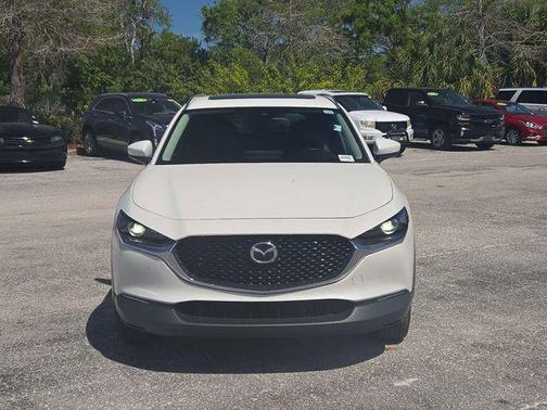 Snowflake White Pearl Mica 2022 Mazda CX-30 2.5 S Preferred Package