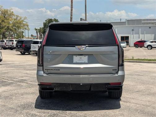 2023 Cadillac Escalade ESV Sport