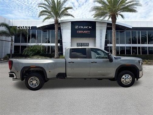 2025 GMC Sierra 3500 Base