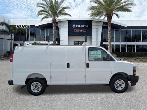 2025 GMC Savana 2500 Work Van