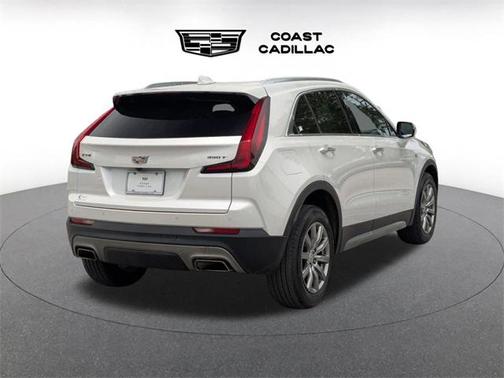 2021 Cadillac XT4 Premium Luxury