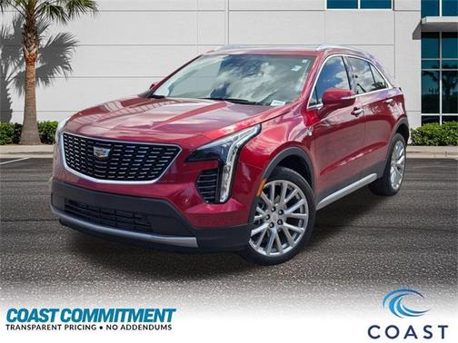 2023 Cadillac XT4 Premium Luxury