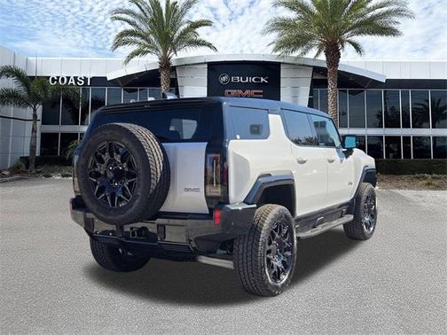 2026 GMC HUMMER EV SUV 2X