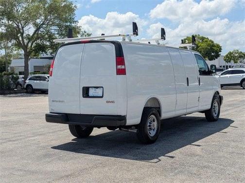 2025 GMC Savana 2500 Work Van