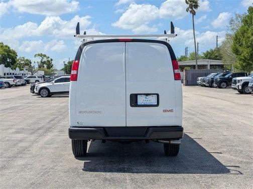 2025 GMC Savana 2500 Work Van