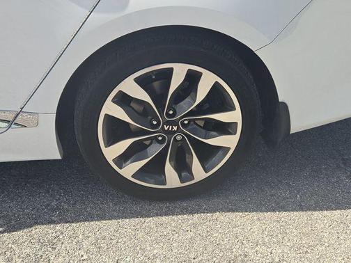 Snow White Pearl 2015 Kia Optima SX